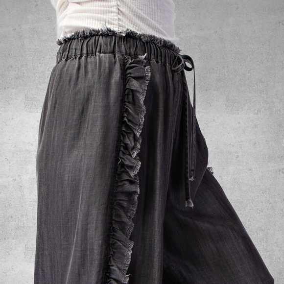 EASEL Raw Ruffle Trim Lightweight Pants Elastic & Drawstring Waist & Scooped Hem - Picture 8 of 16